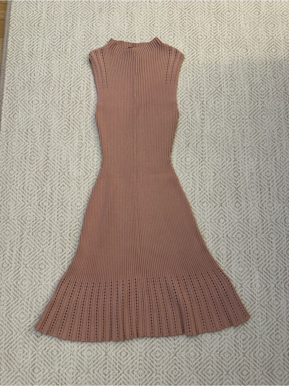 Club Monaco Sleeveless Ribbed Dress in Dusty Rose